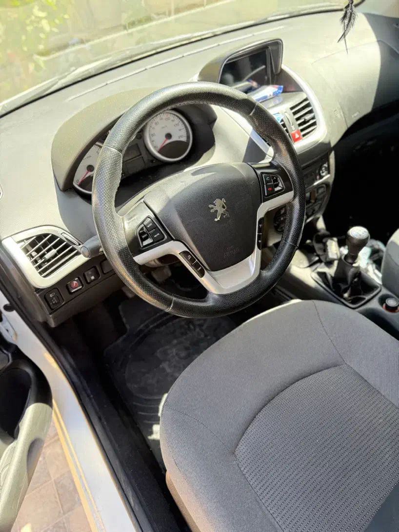 207 پاناروما|خودرو سواری و وانت|تهران, لاله زار|دیوار