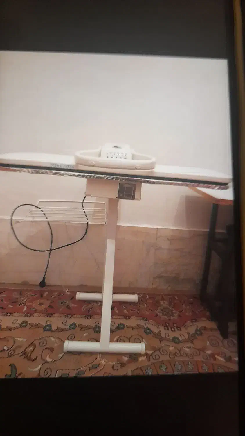 اتو پرسی|اتو و لوازم اتو|سرعین, |دیوار