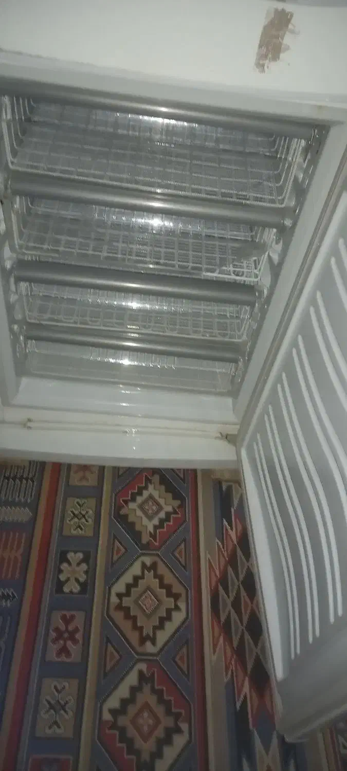 یخچال|یخچال و فریزر|زاغه, |دیوار