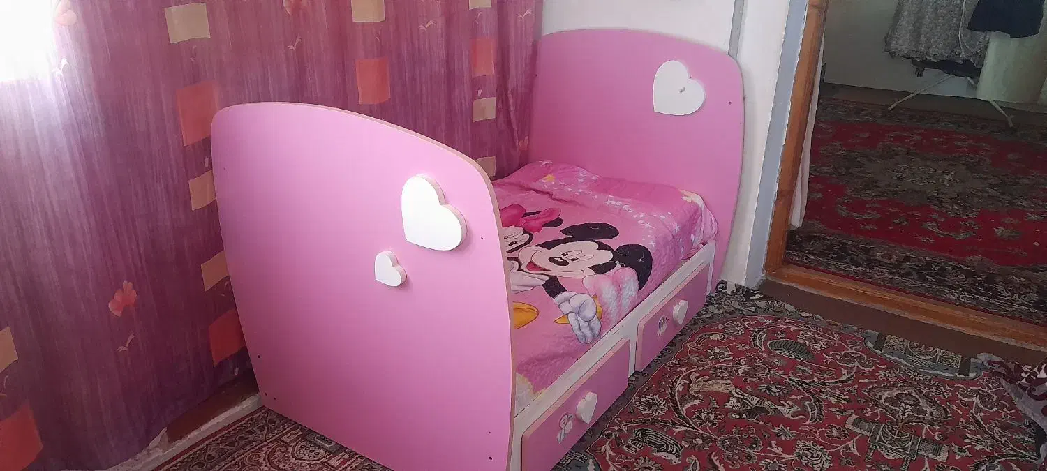 تخت با خوشخواب وروتختی|تخت و سرویس خواب|بهشهر, |دیوار