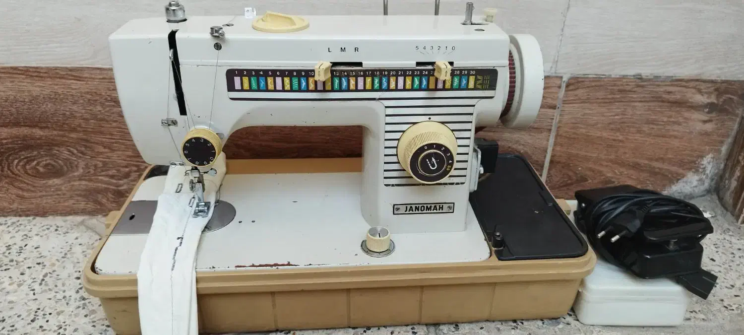 چرخ خیاطی|چرخ خیاطی و ریسندگی|مشهد, همت آباد|دیوار