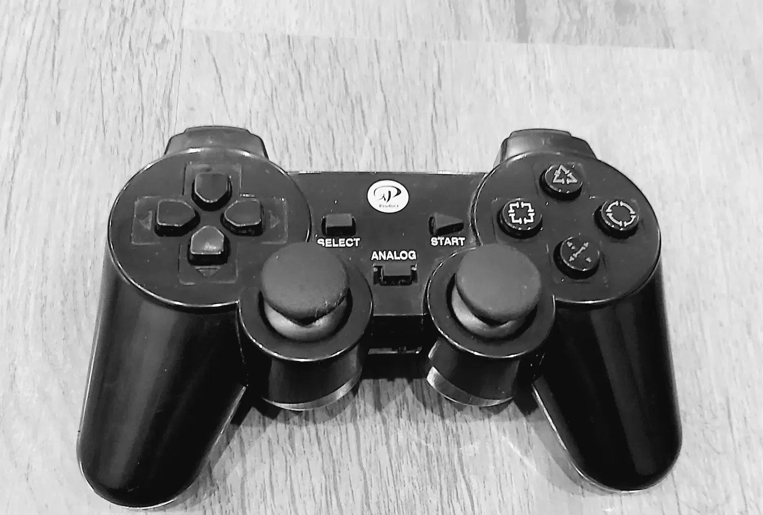 دسته بی سیم کامپیوتر|کنسول، بازی ویدئویی و آنلاین|پرند, فاز ۶|دیوار