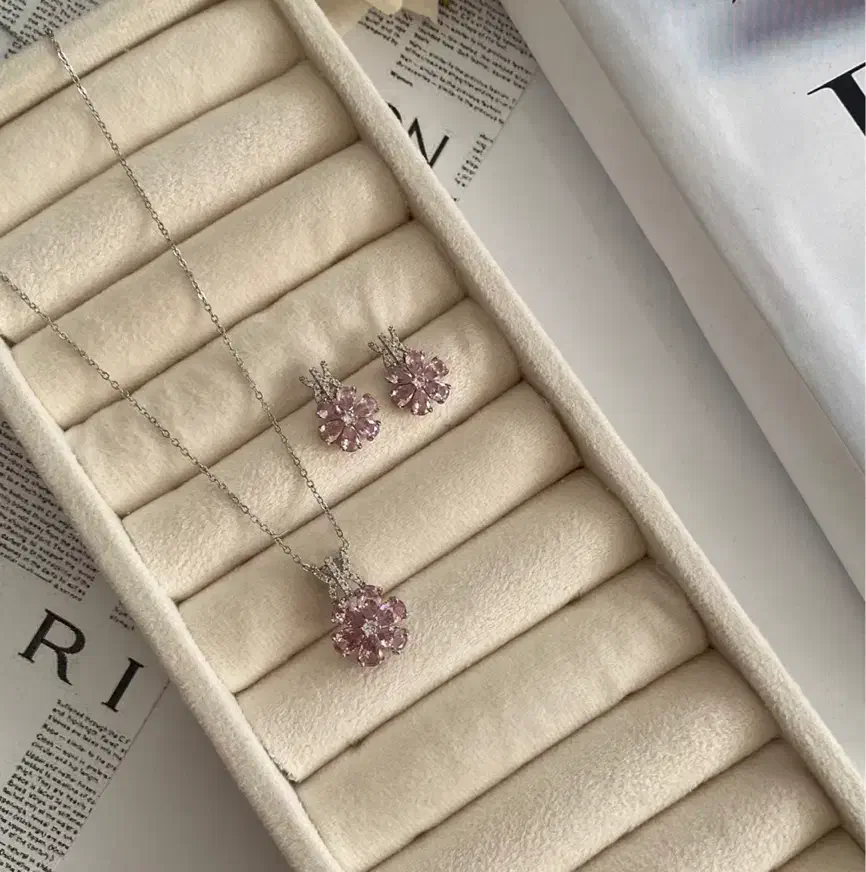 نیمست|بدلیجات|مشهد, ایثارگران|دیوار