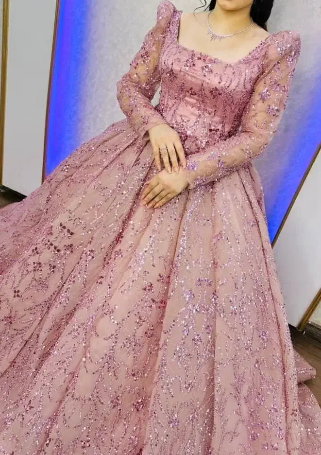 فروش لباس عروس وعقدی|لباس|آبادان, |دیوار