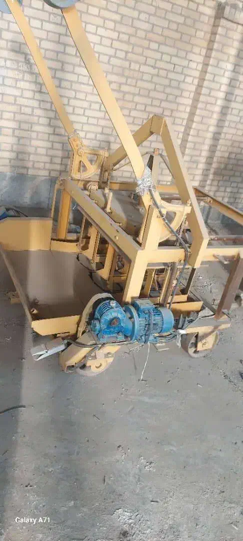 تجهیزات بلوک زنی|ماشینآلات صنعتی|نجفآباد, حومه نجف آباد|دیوار