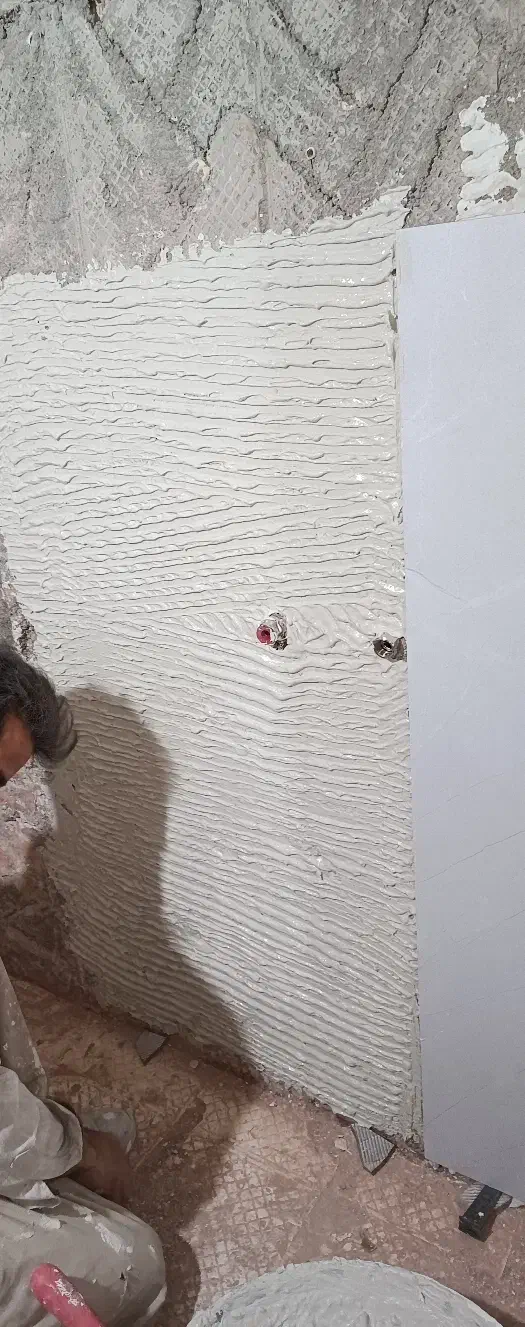 نصب کاشی و سرامیک بین کابینتی و|خدمات پیشه و مهارت|سمنان, |دیوار