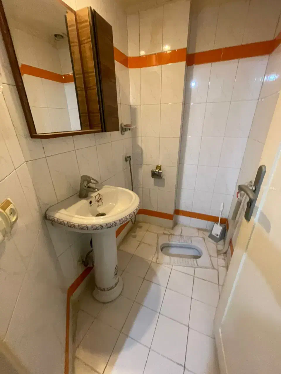 ۹۰ متر دو خواب میرداماد شمال فایل شخصی