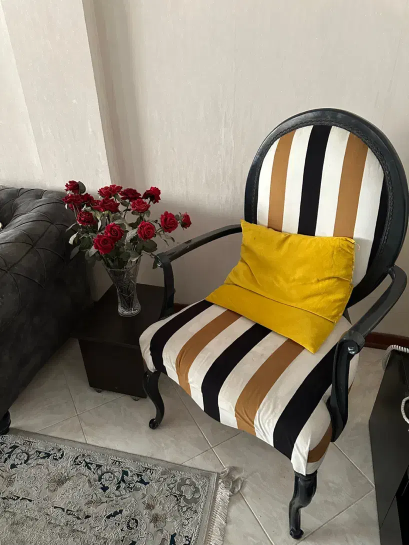 مبلمان راحتی چستر ۷ نفره|مبلمان خانگی و میز عسلی|ری, دولتآباد|دیوار