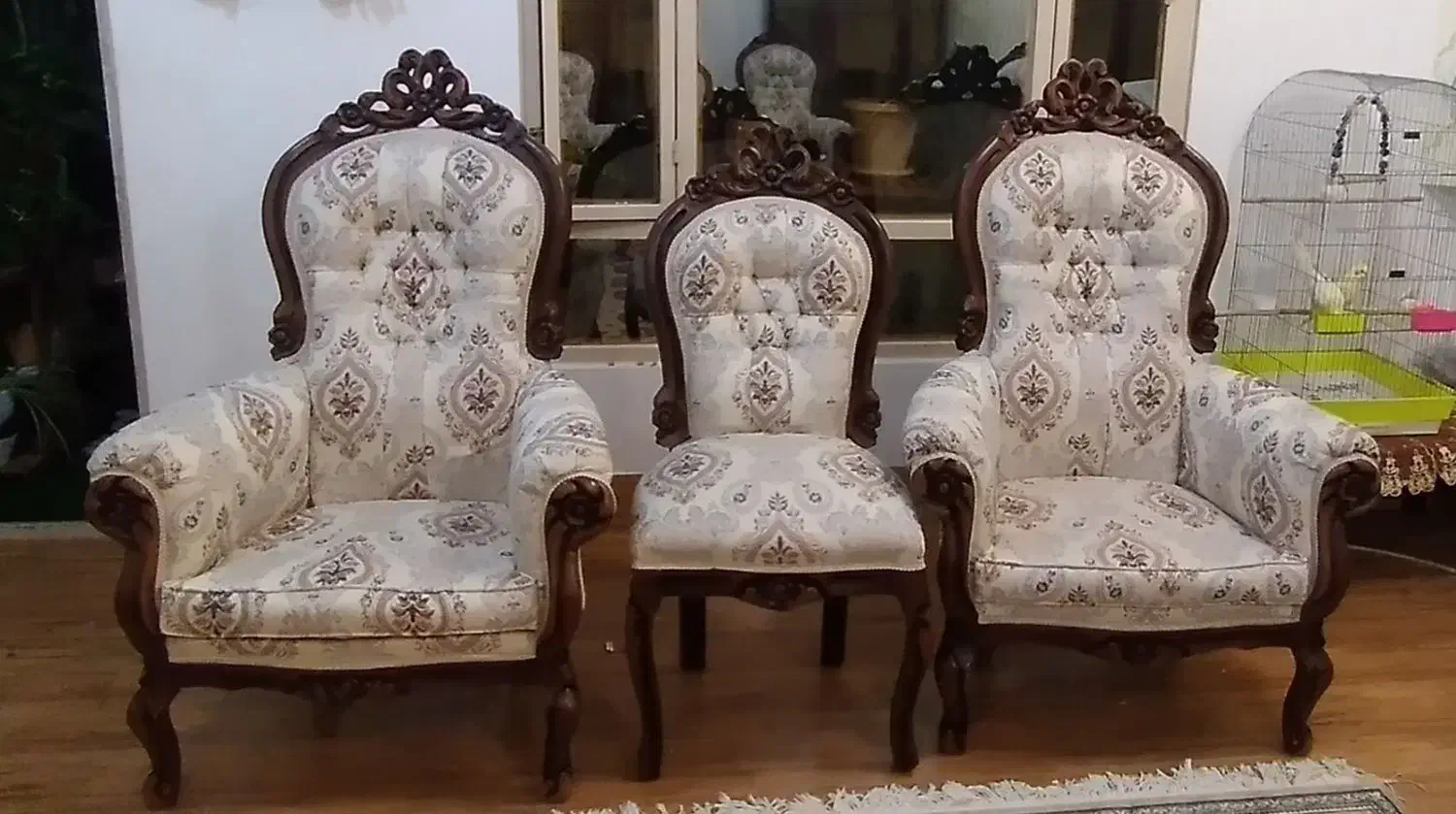 مبل|مبلمان خانگی و میز عسلی|قائن, |دیوار