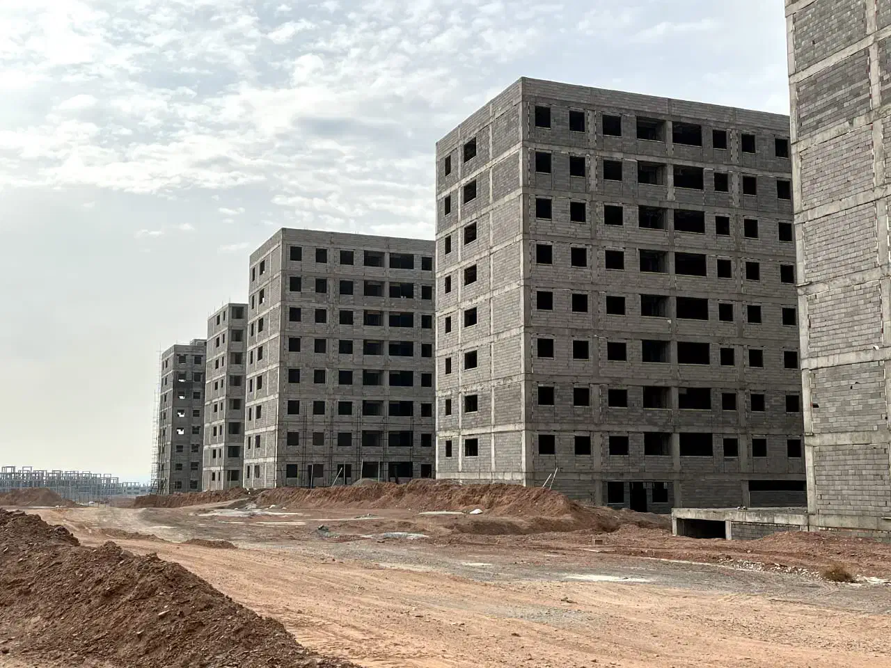 خرید ملک کلید موفقیت شماست|فروش آپارتمان|پرند, فاز ۰|دیوار