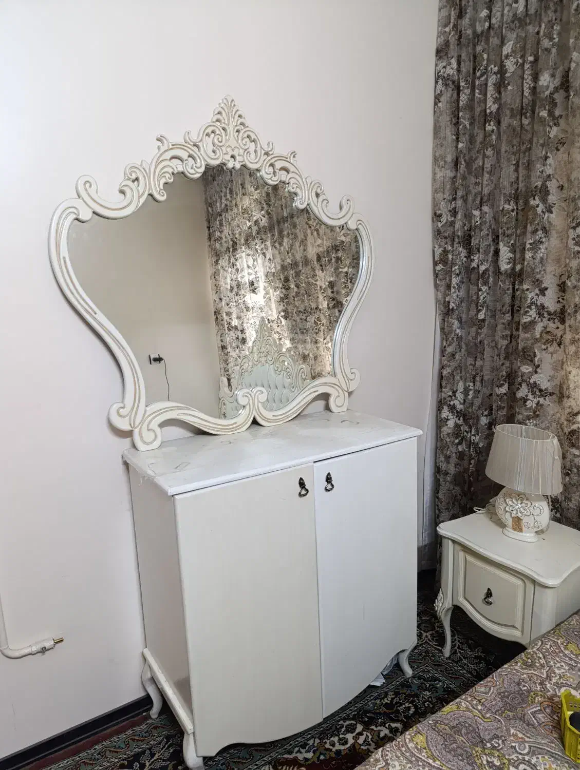 آینه دراور کنسول پاتختی گنجه قاب|مبلمان خانگی و میز عسلی|مشهد, چهنو|دیوار