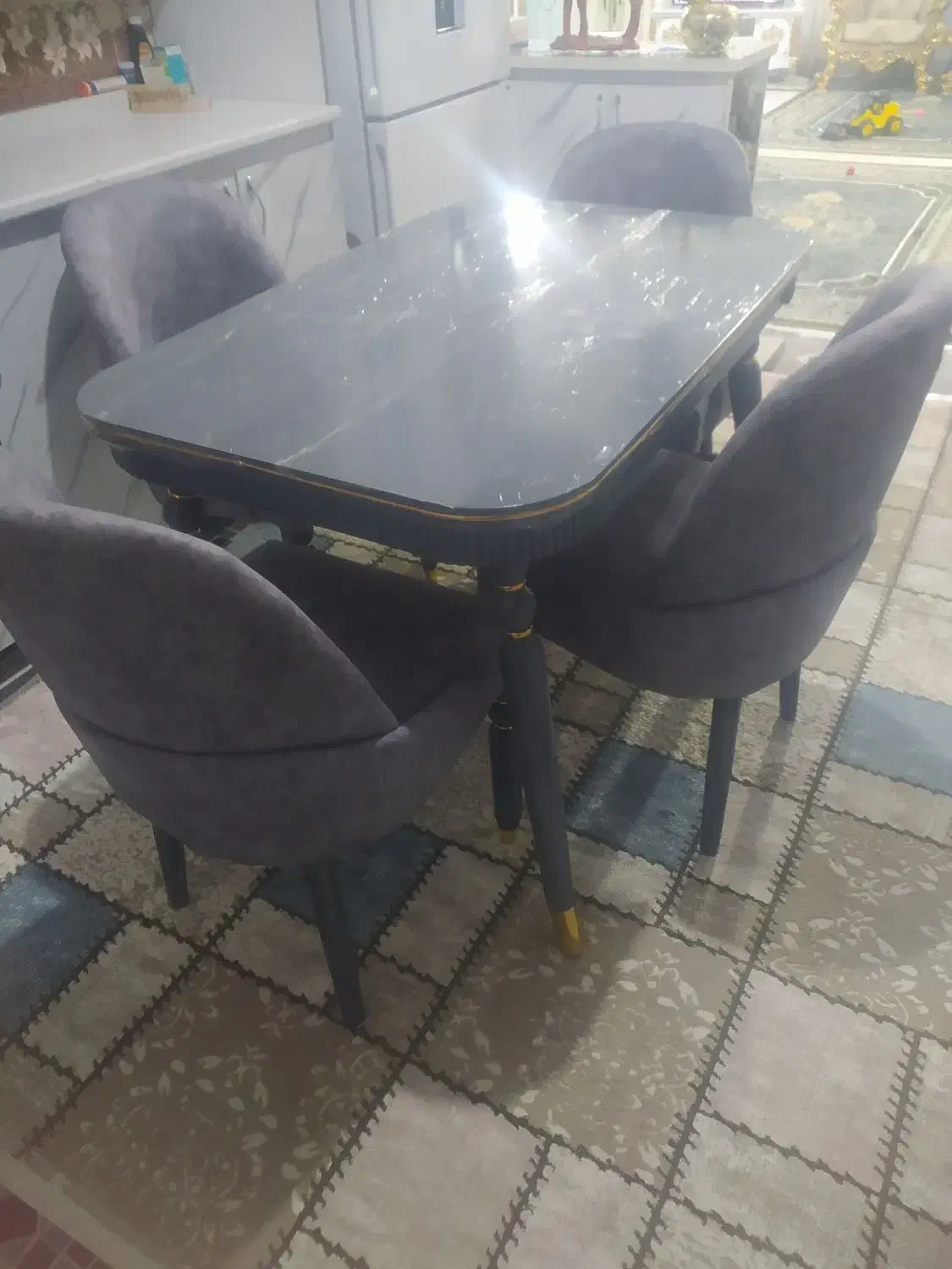 میز سرویس غذا خوری|میز و صندلی غذاخوری|سیلوانه, |دیوار