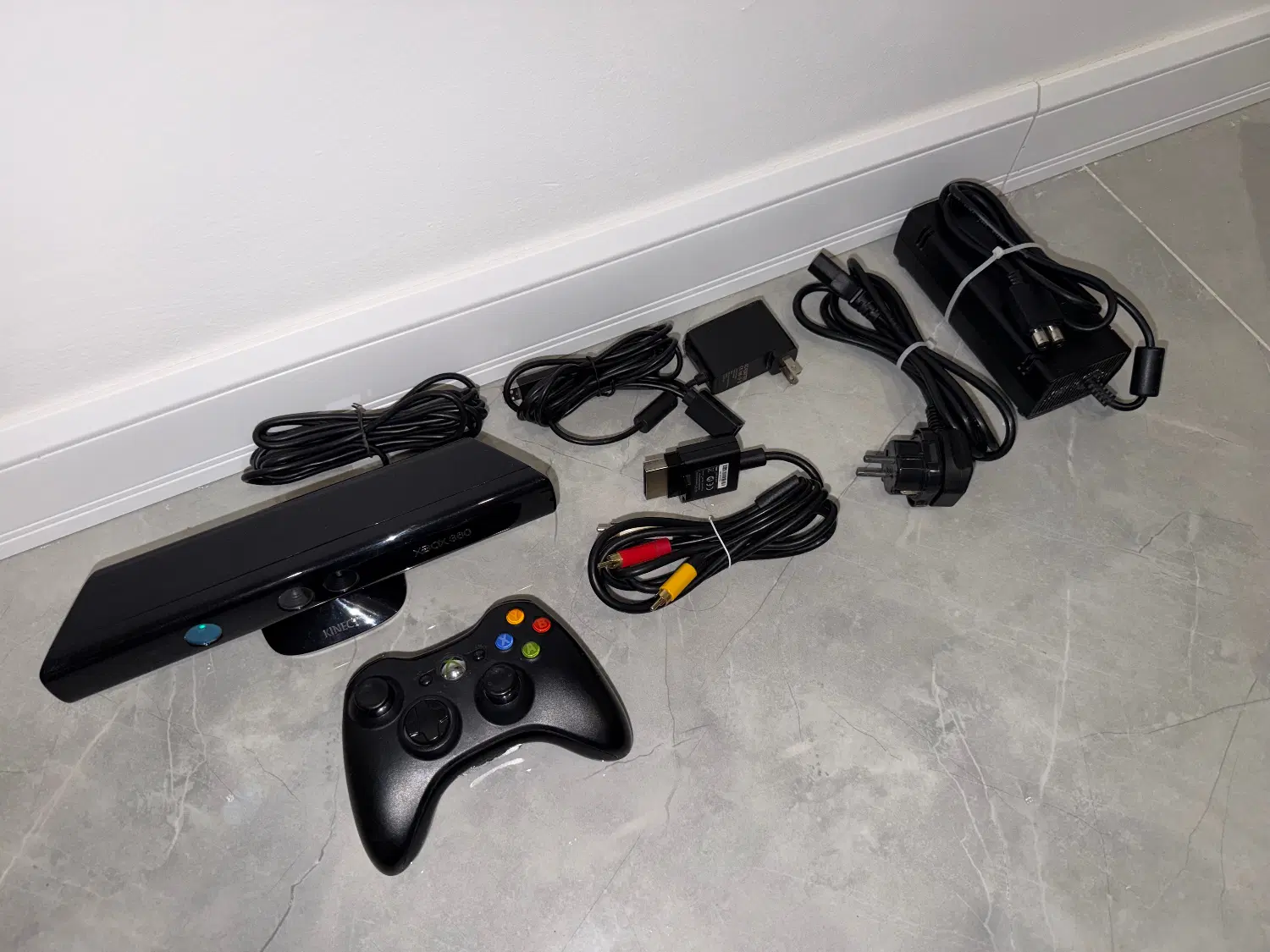 Xbox 360|کنسول، بازی ویدئویی و آنلاین|شیراز, فرهنگ شهر|دیوار