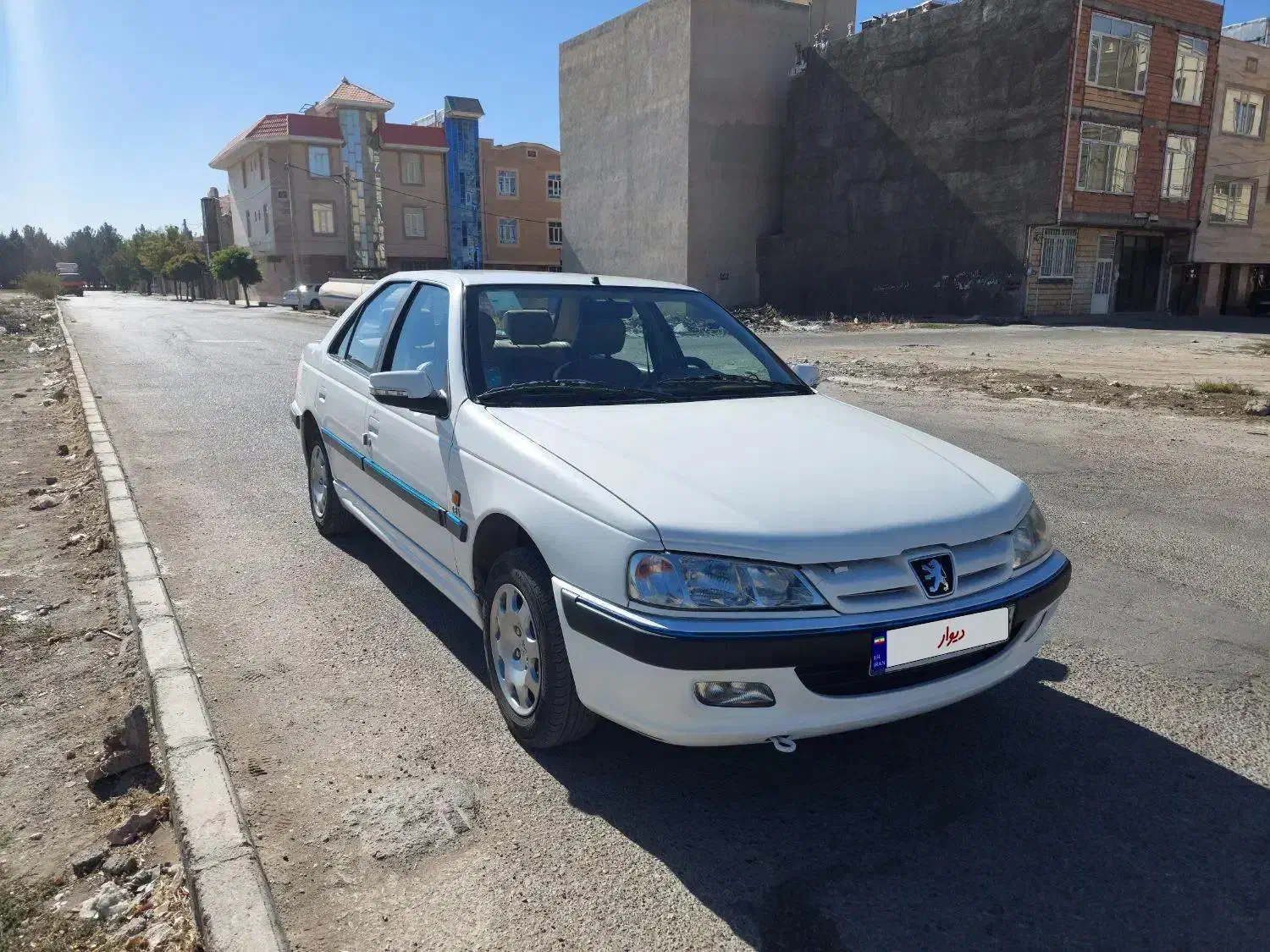 پژو پارس سال|خودرو سواری و وانت|کرمانشاه, |دیوار