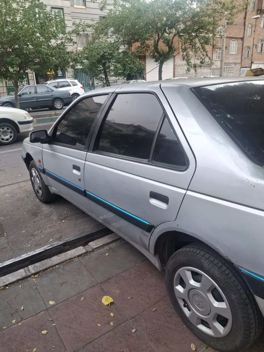 پژو405slx|خودرو سواری و وانت|تهران, شکوفه (عبدل آباد)|دیوار