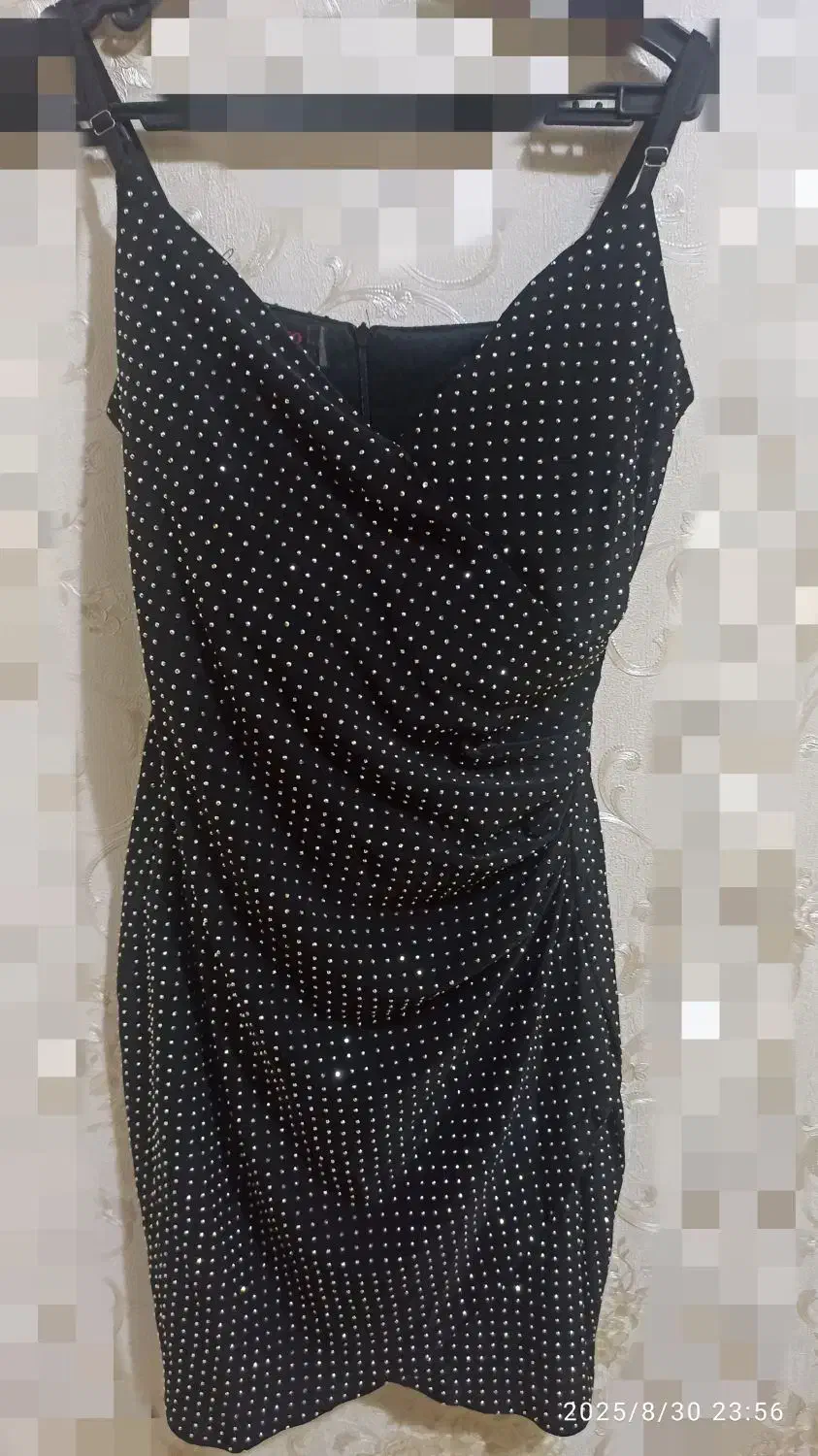 لباس مجلسی|لباس|نجف‌آباد, جعفرآباد|دیوار