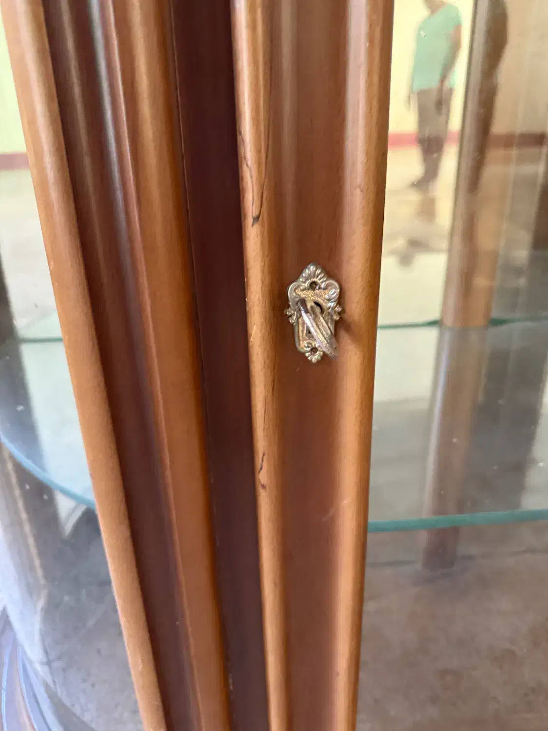 ویترین تمام چوب|بوفه، ویترین، کنسول|اردبیل, |دیوار