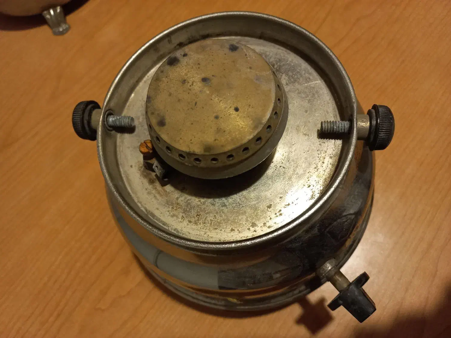 سماور نفتی با پایه گازی|سماور، چای‌ساز، قهوه‌ساز|گرگان, |دیوار