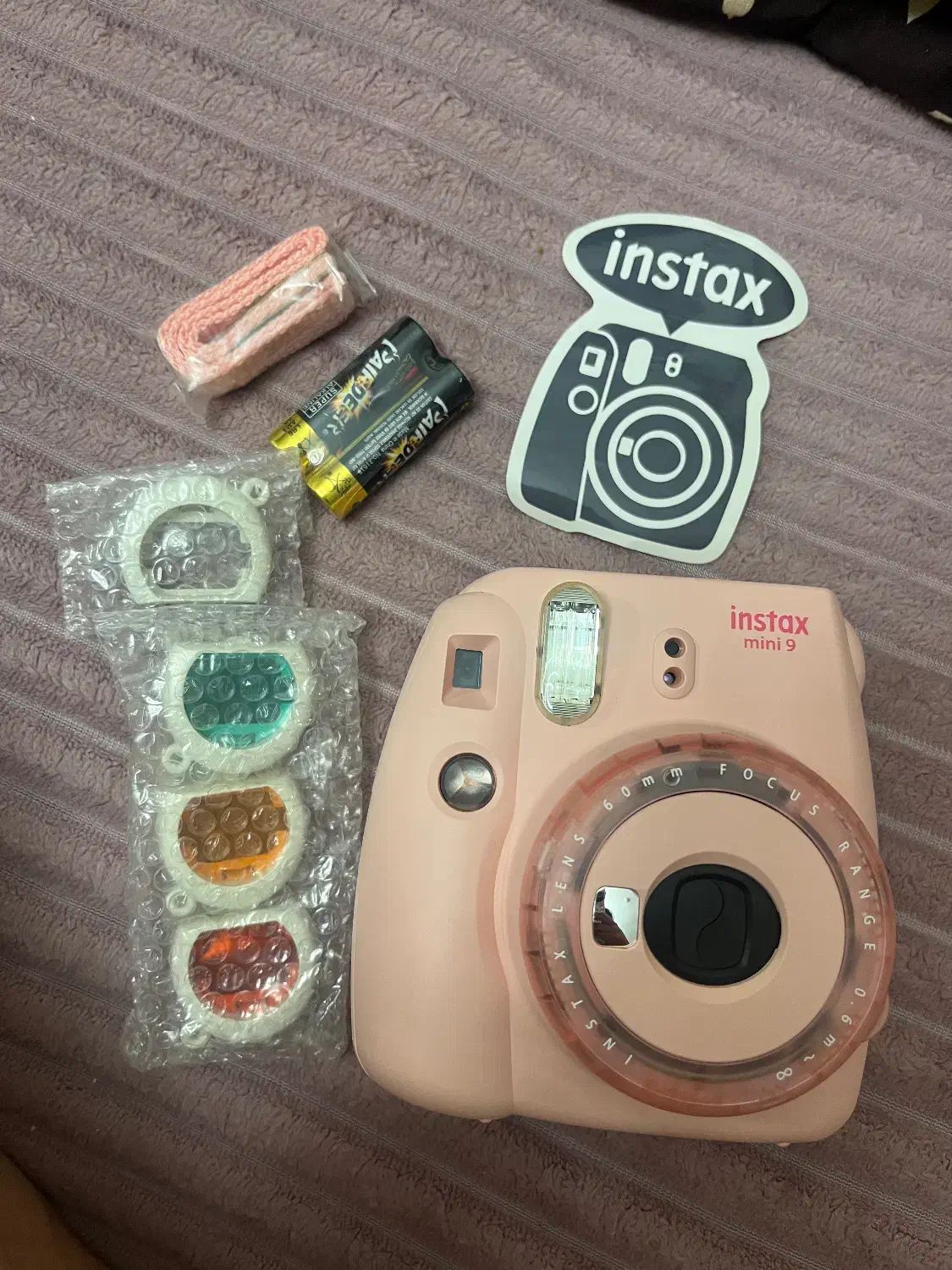 دوربین عکاسی چاپ سریع فوجی فیلم مدل Instax Mini 9|دوربین عکاسی و فیلم‌برداری|تهران, دریاچه شهدای خلیج فارس|دیوار