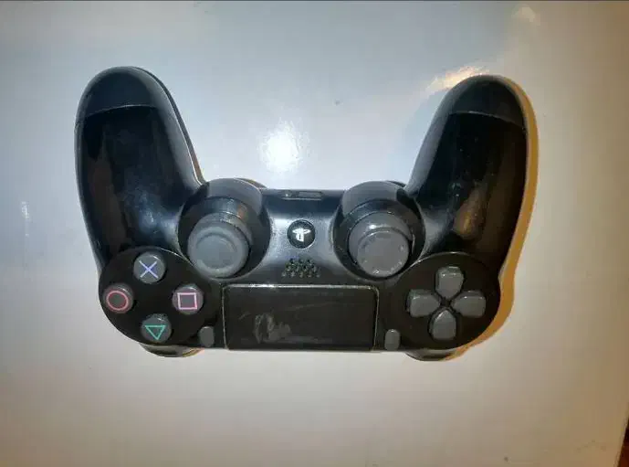 دسته اورجینال ps4 تعداد بسیار محدود|کنسول، بازی ویدئویی و آنلاین|شیراز, وحدت|دیوار