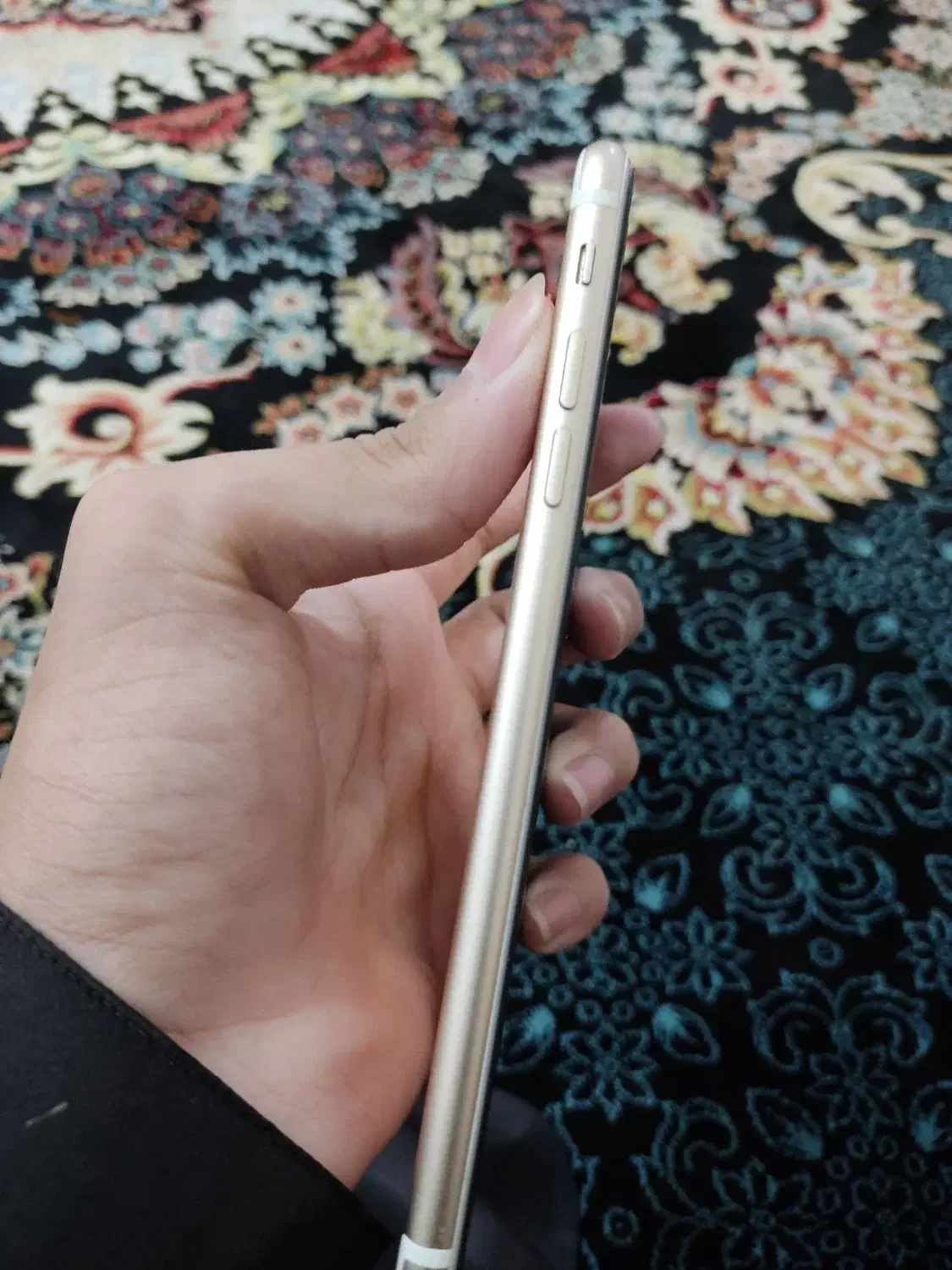 ایفون 7 پلاس|موبایل|زاهدان, |دیوار