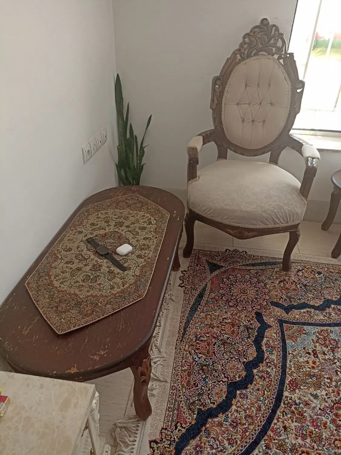 فروش مبلمان سلطنتی طرح فرحی|مبلمان خانگی و میز عسلی|شیراز, محراب|دیوار