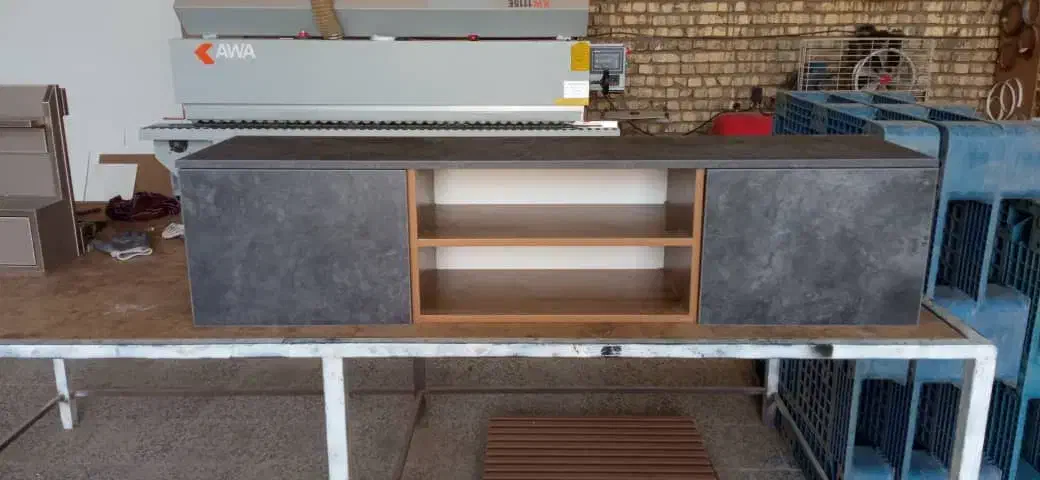 تولیدی میز تلویزیون|میز تلویزیون|شاهین‌شهر, مورچه خورت|دیوار