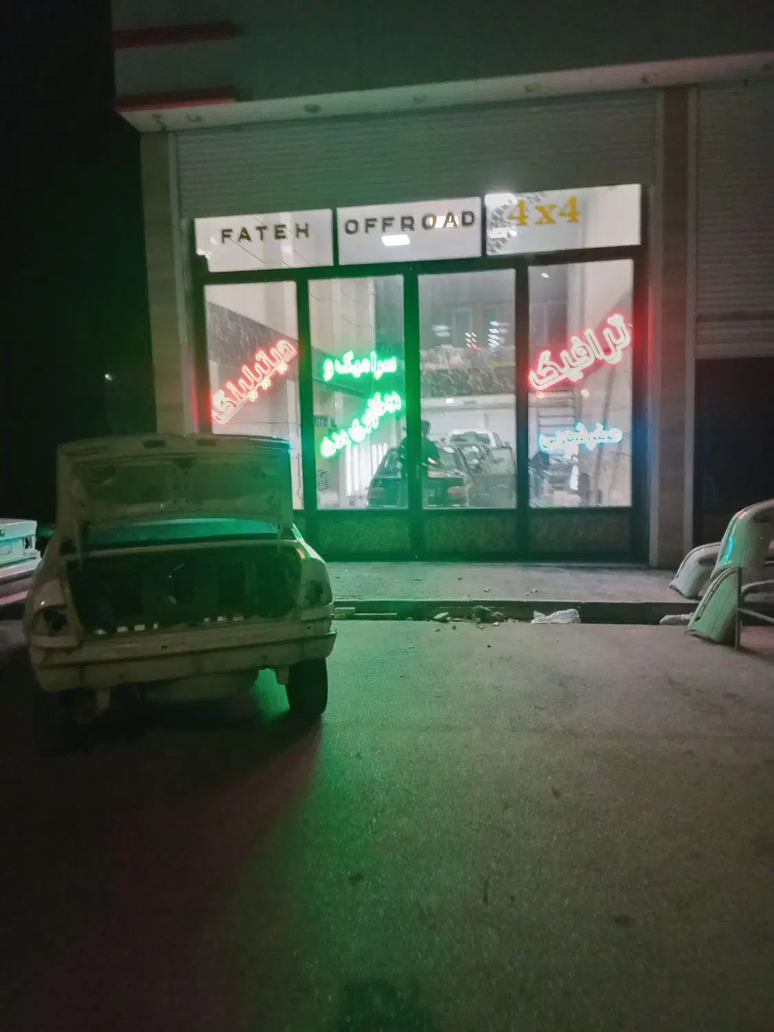 نقاشی خودرو ترافیک|خدمات موتور و ماشین|اردبیل, |دیوار