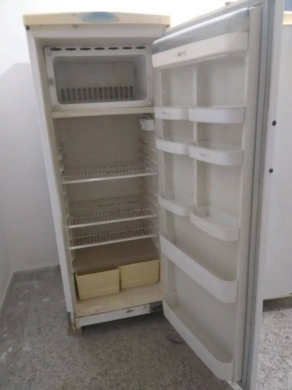 یخچال برفک دار قدیمی|یخچال و فریزر|بندر ماهشهر, |دیوار