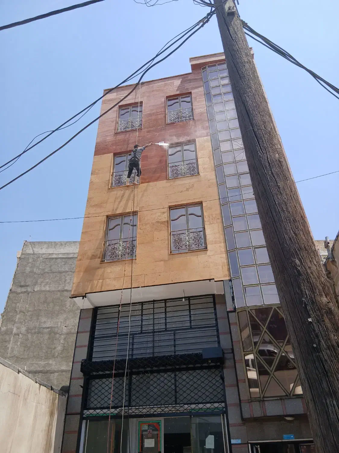 خدمات نماشویی پیچ رولپلاک ،کفسابی ، شستشوی نما|خدمات نظافت|اسلامشهر, شهرک قائمیه|دیوار