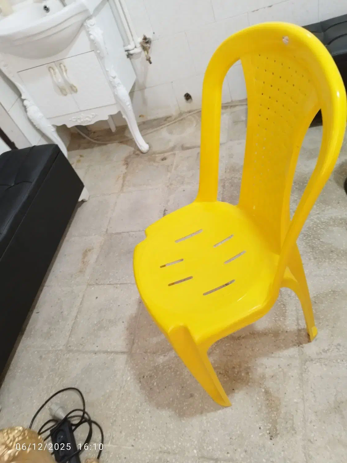 صندلی پلاستیکی|صندلی و نیمکت|کرمانشاه, |دیوار