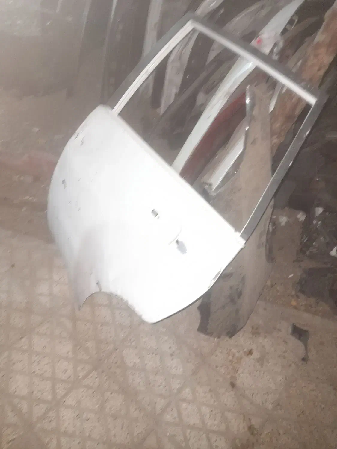 چراغ سپر بدنه سینی فن چینی وهیوندا|قطعات یدکی و لوازم جانبی|تهران, طرشت|دیوار