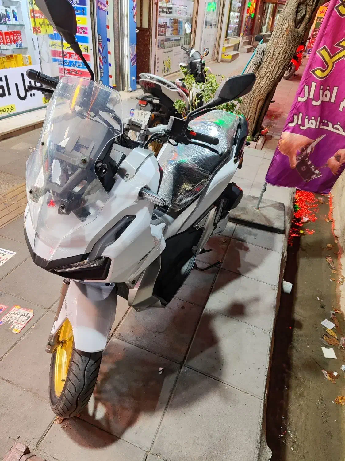 موتور ADV|موتورسیکلت|اسلام‌شهر, زرافشان|دیوار