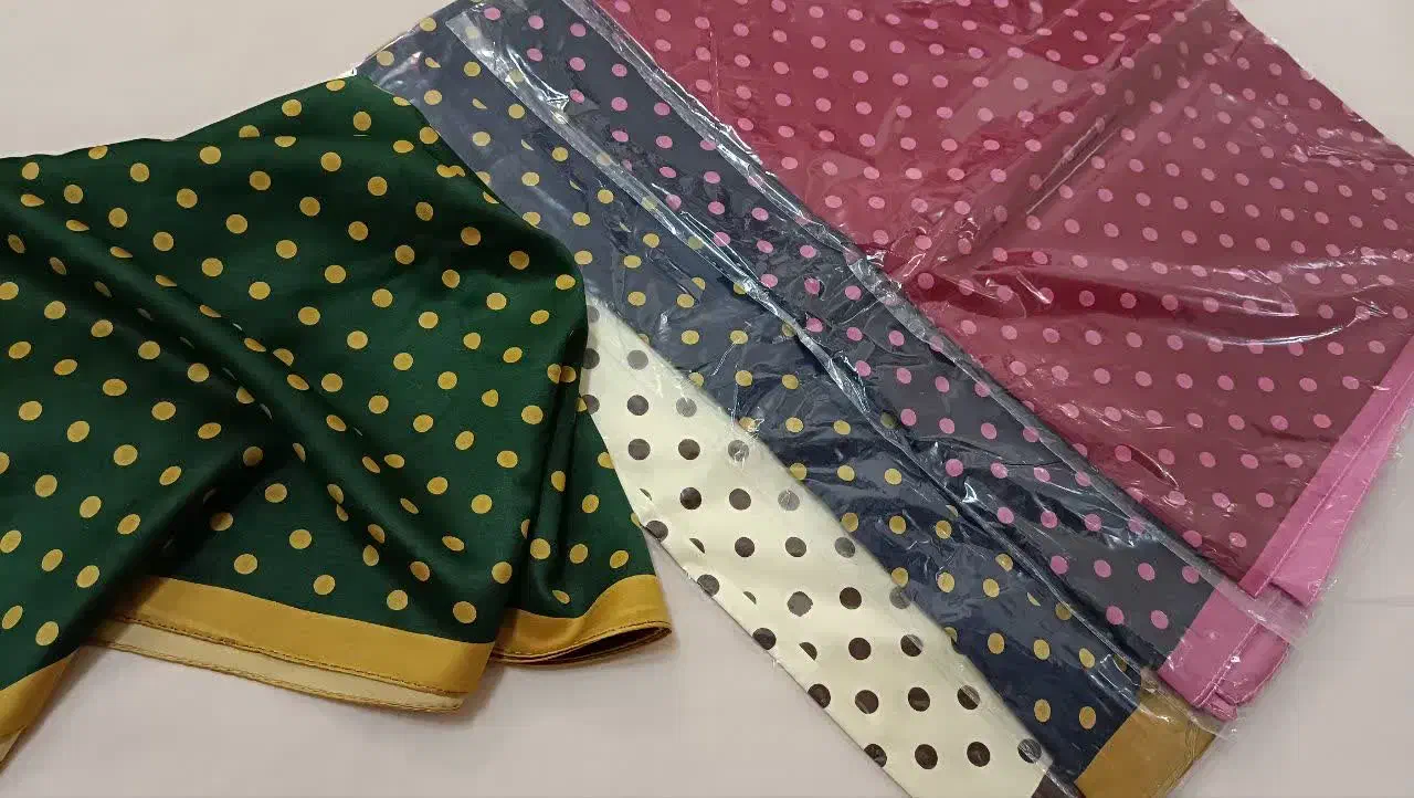 روسری بچگانه|کفش و لباس بچه|شاهینشهر, عطار|دیوار