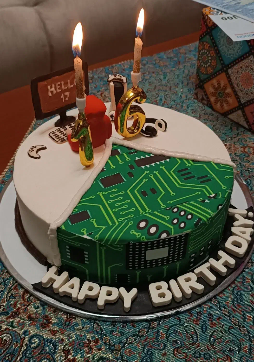 کیک لند ( قبول سفارش کیک)|خوردنی و آشامیدنی|اهر, |دیوار