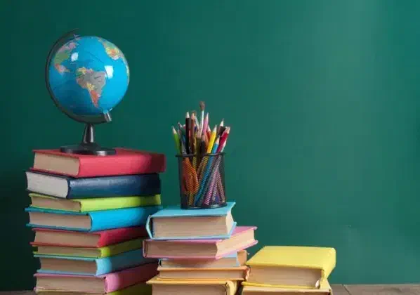 معلم بازنشسته خانم|خدمات آموزشی|اصفهان, همدانیان|دیوار