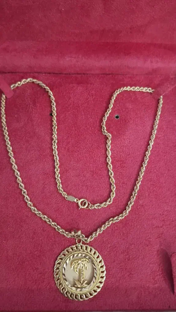 ست طلا|جواهرات|شیراز, کلاهدوز|دیوار