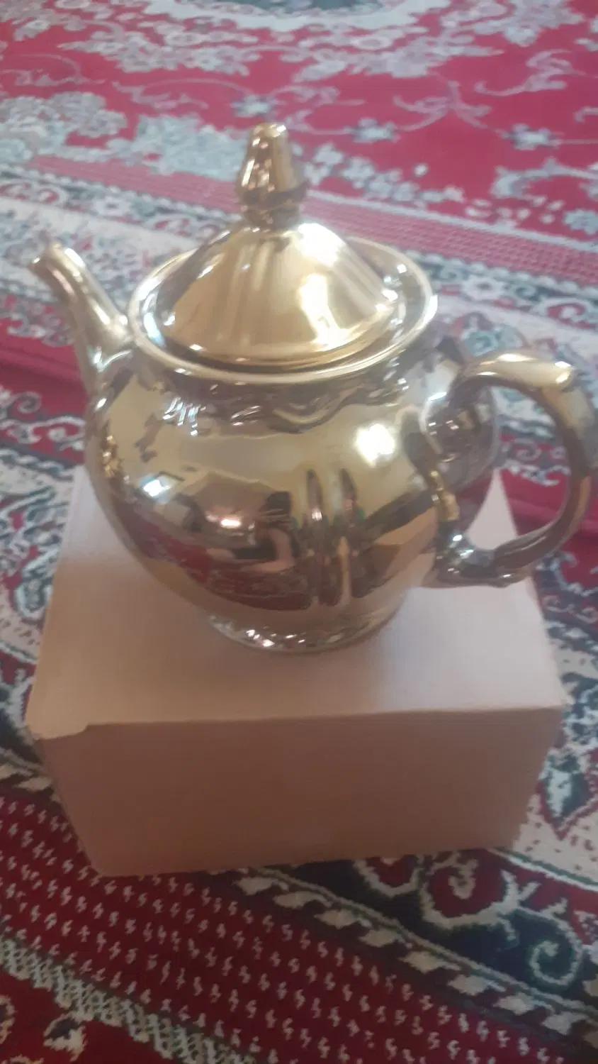 قوری|قوری، کتری، قهوهساز دستی|قم, ولیعصر|دیوار