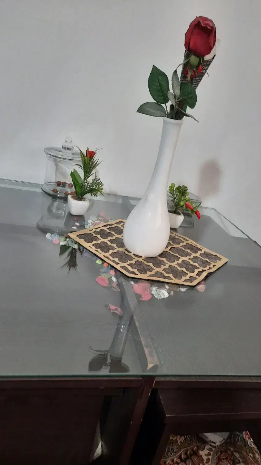 میز پذیرایی و ۴ عدد عسلی|مبلمان خانگی و میز عسلی|لاهیجان, گلستان|دیوار