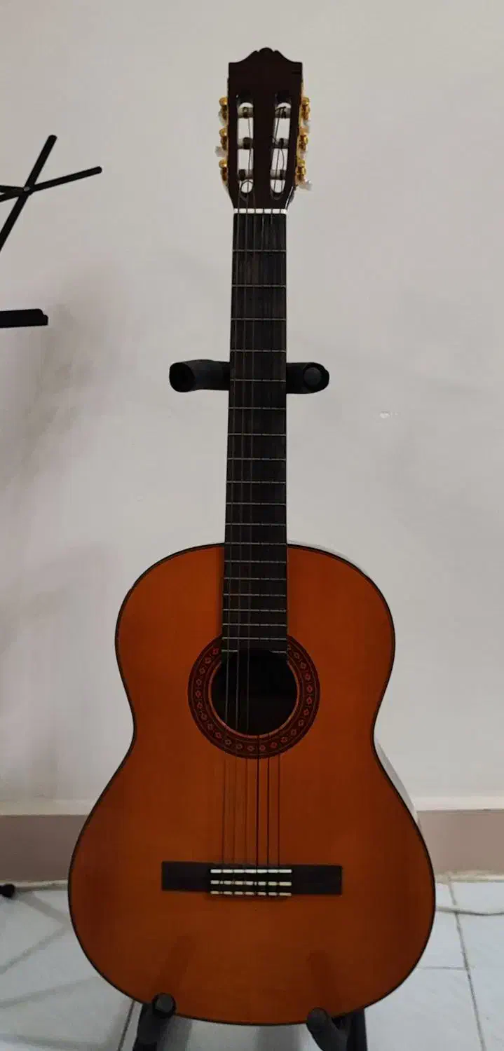 گیتار YAMAHA C70|گیتار، بیس، امپلیفایر|گرگان, |دیوار