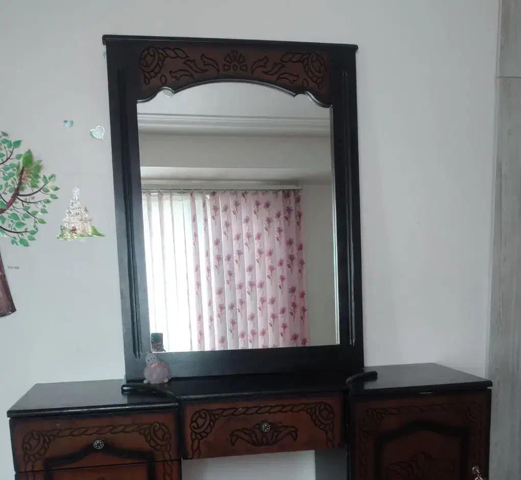 آینه|آینه|ابهر, |دیوار