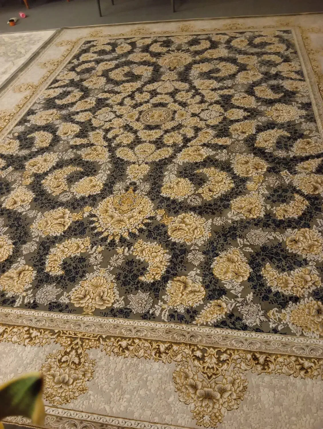 فرش دوازده متری در حد نو|فرش|گرگان, |دیوار