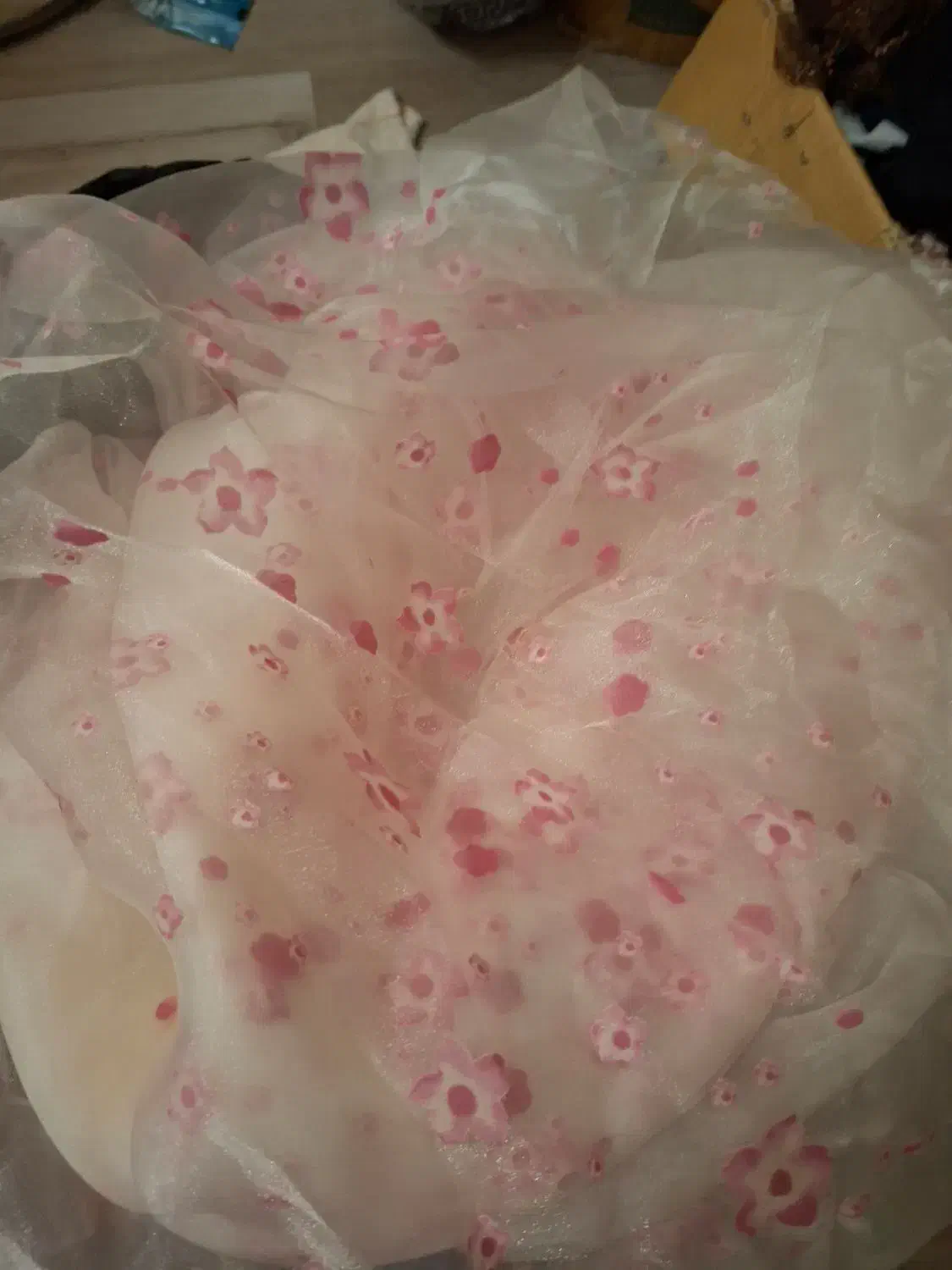 پارچه|لباس|مشهد, سجاد شهر|دیوار