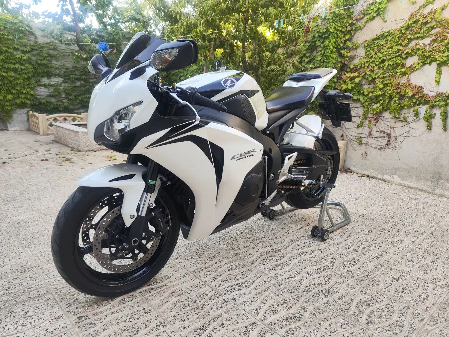 cbr1000|موتورسیکلت|تهران, شهرک ولیعصر جنوبی|دیوار
