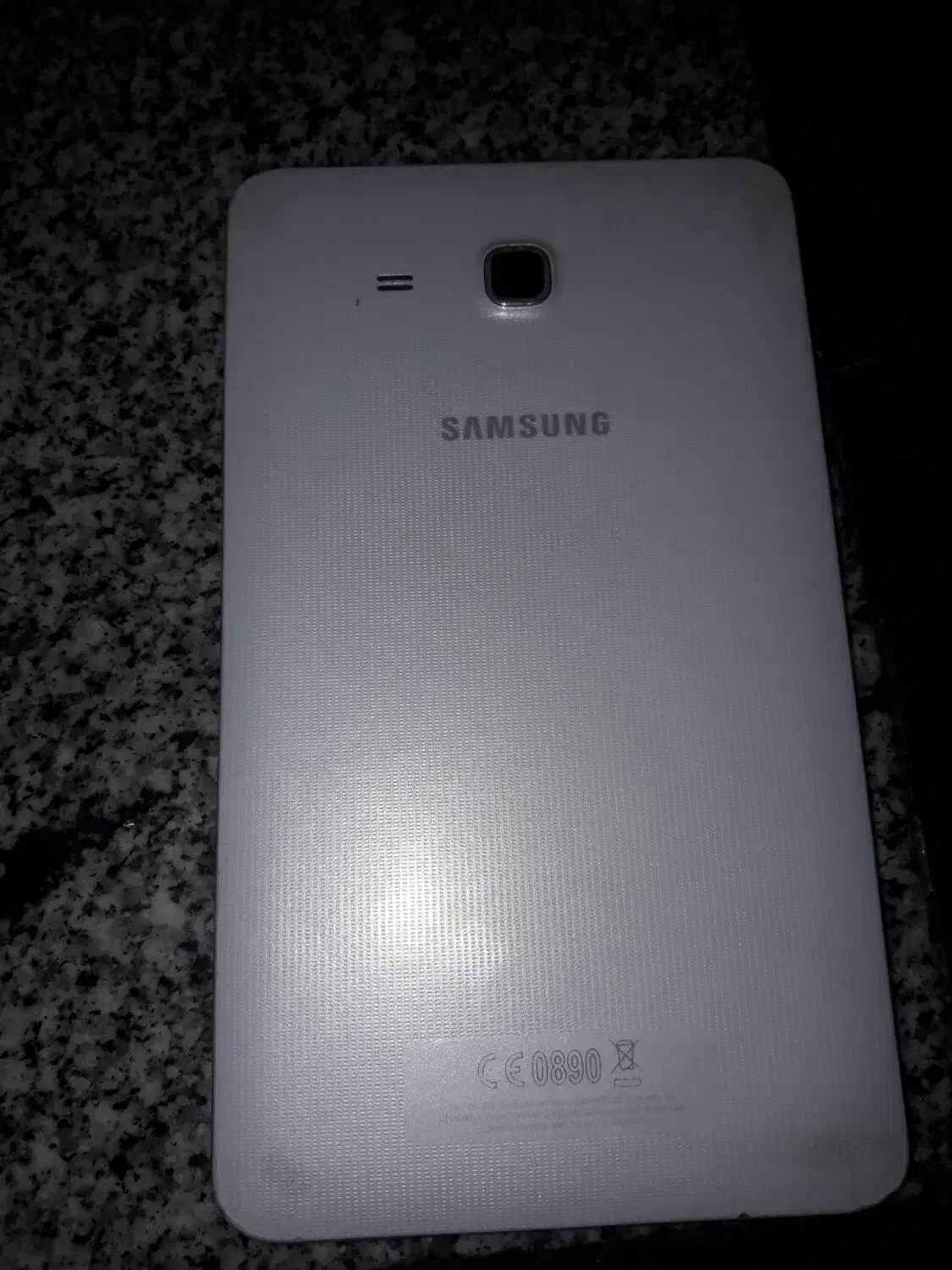 تبلت|تبلت|همدان, |دیوار