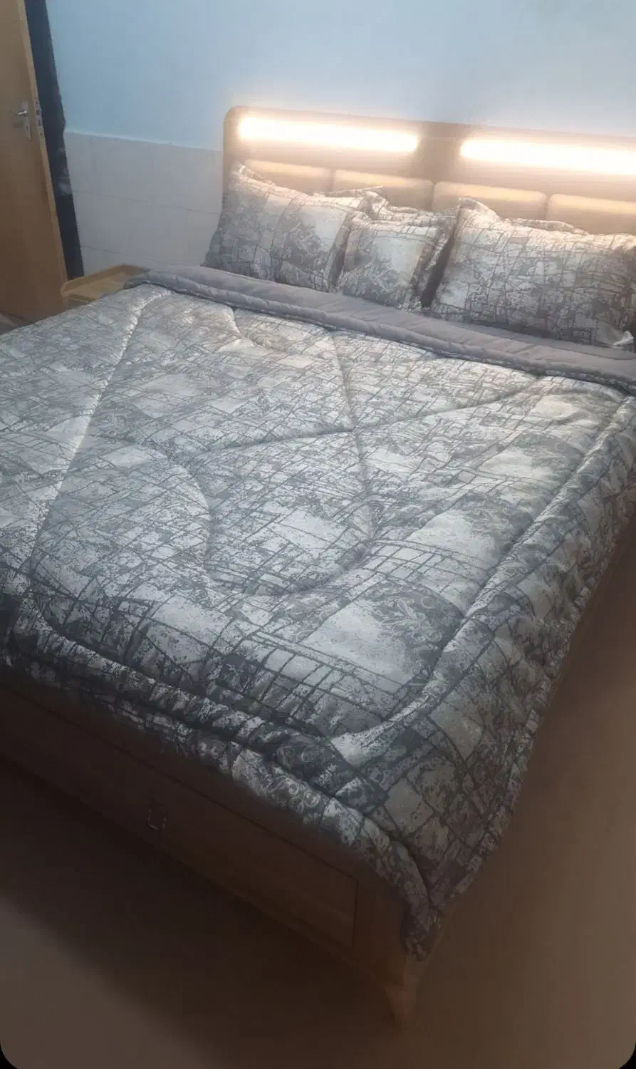 ست روتختی مخمل ۸تیکه|سرویس روتختی|ساوه, |دیوار