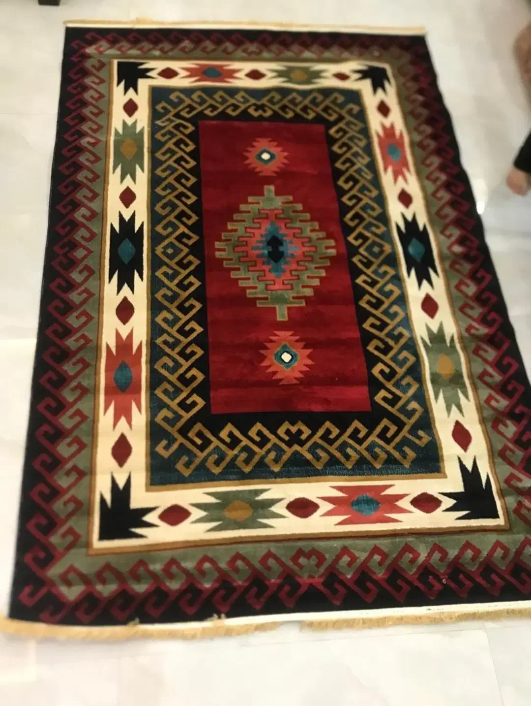 فرش و پشتی|فرش|ماسال, |دیوار