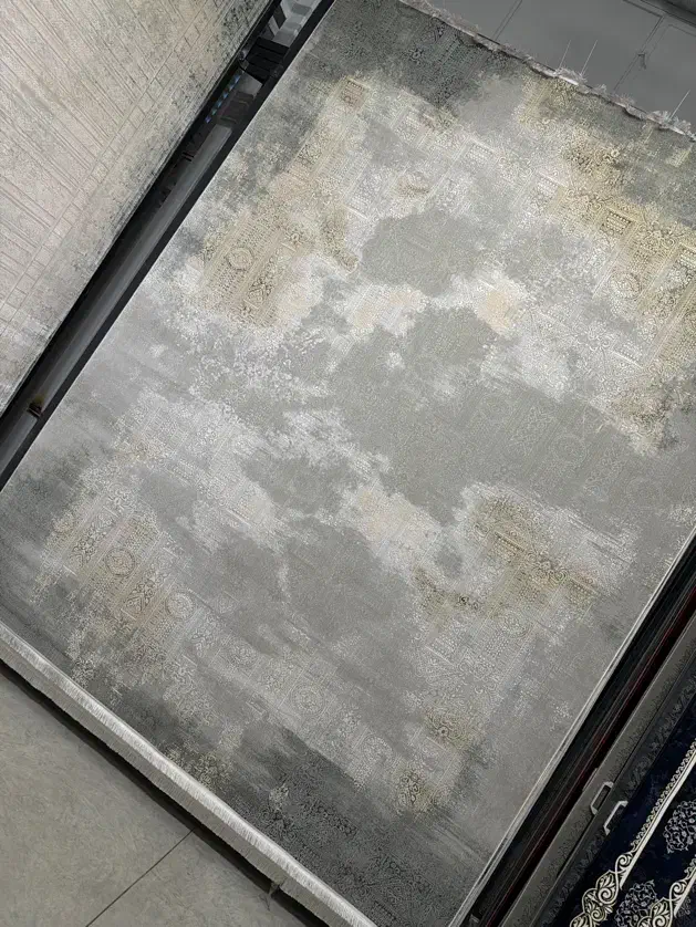 فرش خاتون لاکی۱۵۰۰شانه|فرش|شیراز, زیباشهر|دیوار