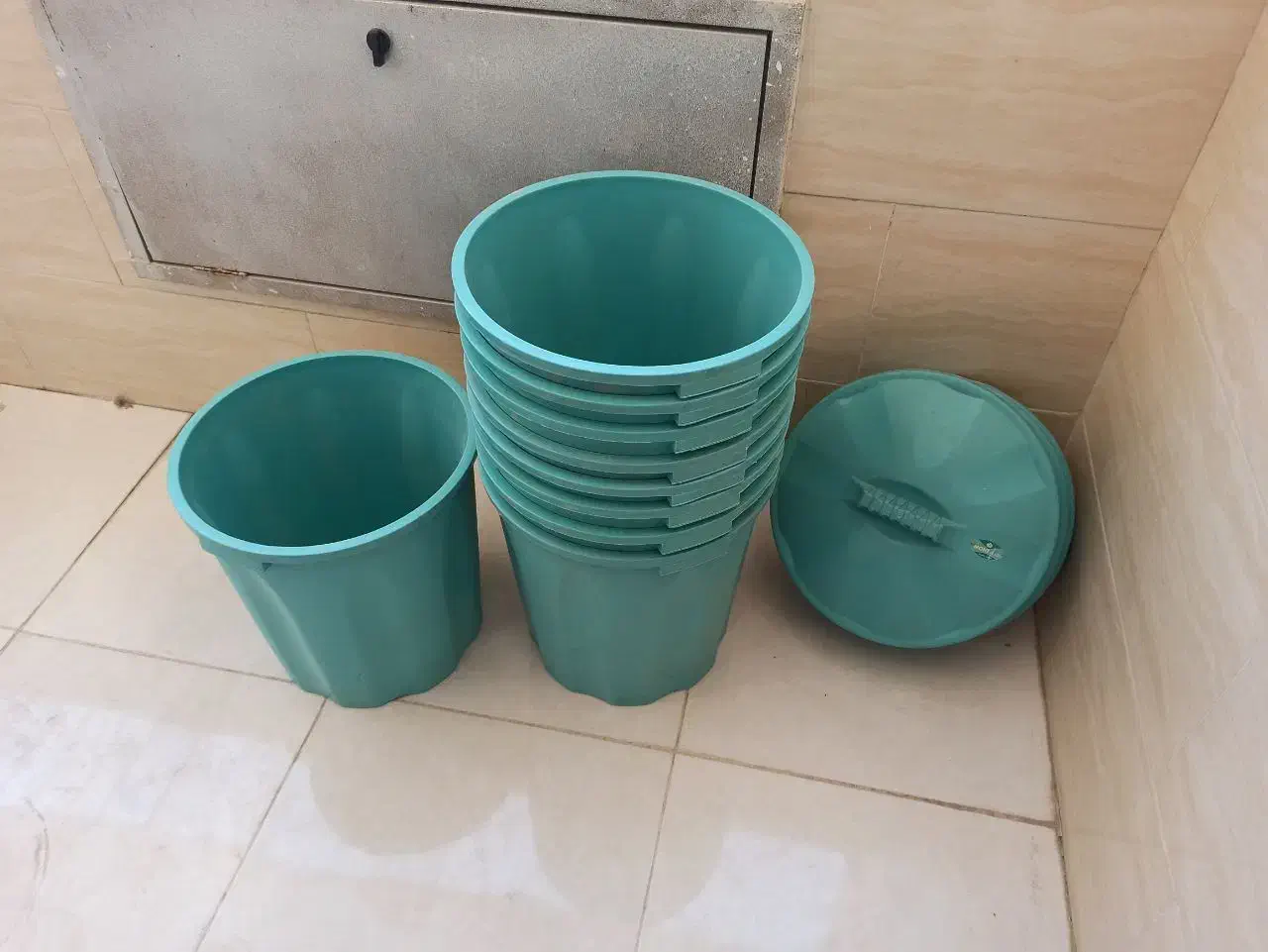 فروش  سطل پلاستیکی ، پالت|ظروف نگهدارنده، پلاستیکی، یک‌بارمصرف|شیراز, شهرک گلستان|دیوار
