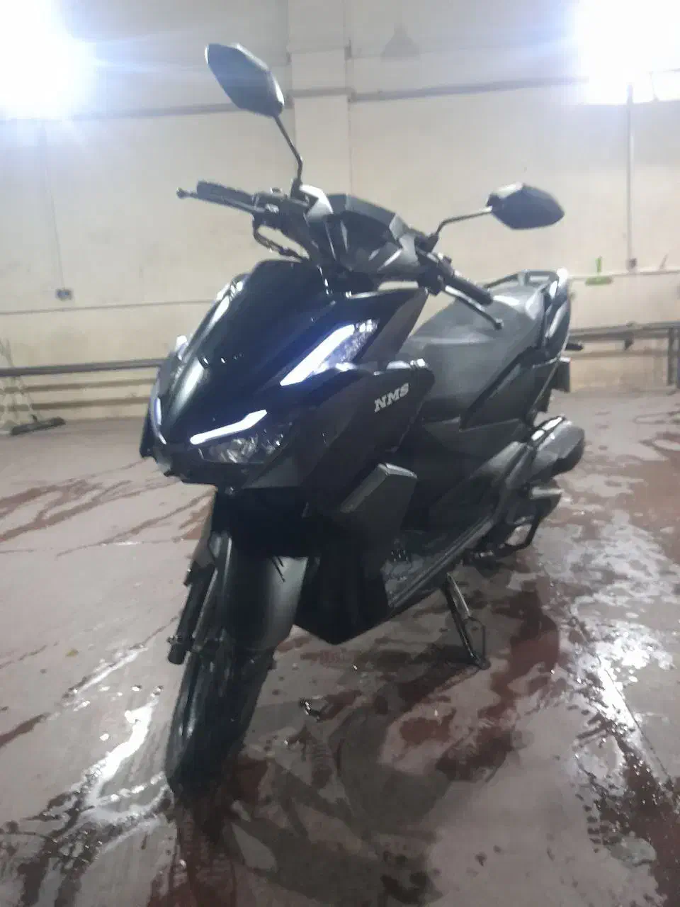 کلیک واریو ۱۶۰ در حد خشک|موتورسیکلت|زنجان, |دیوار